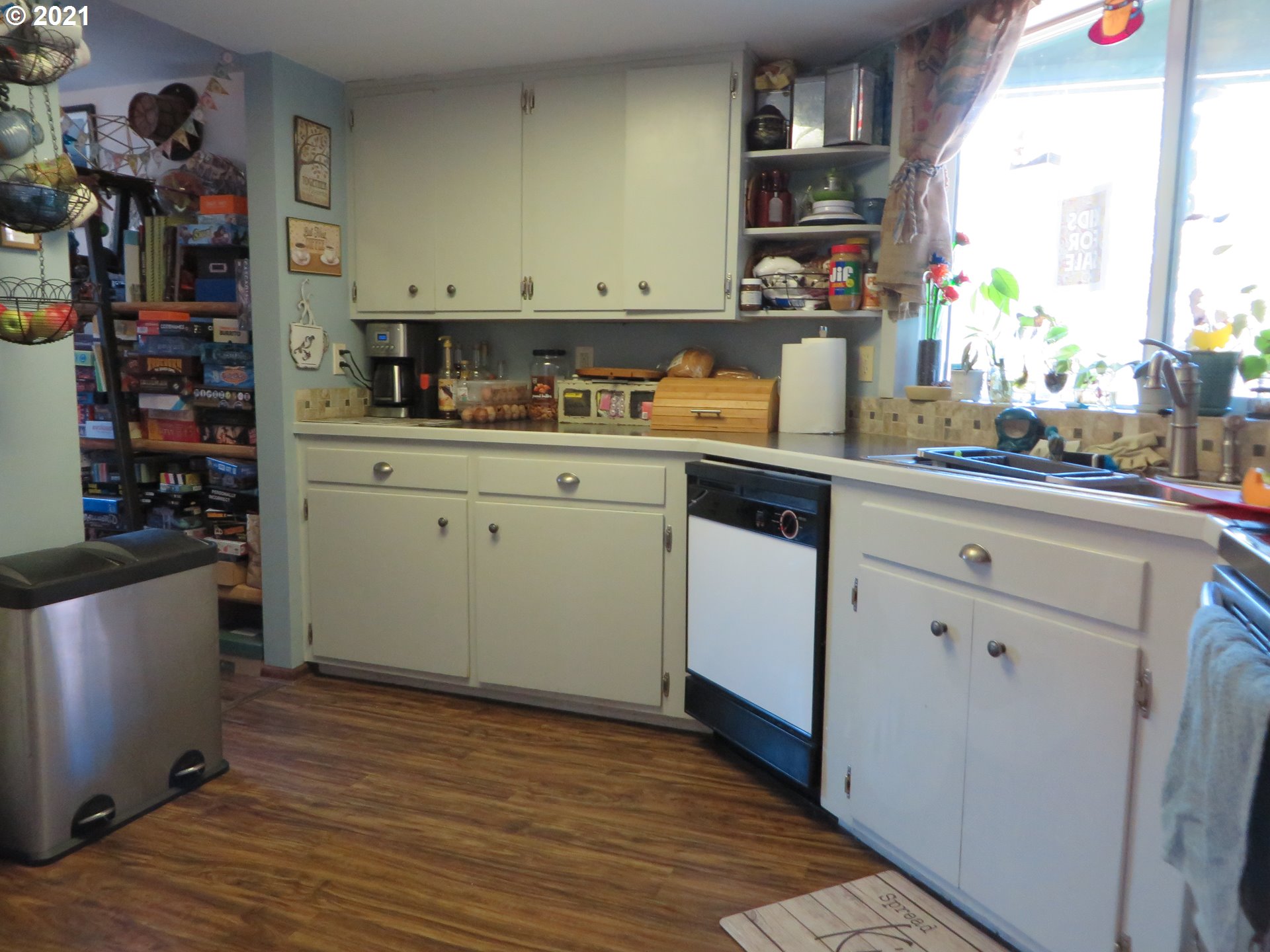 996 Berntzen Road Eugene, OR 97402 - Photo 9 of 31 Gallery Image 9