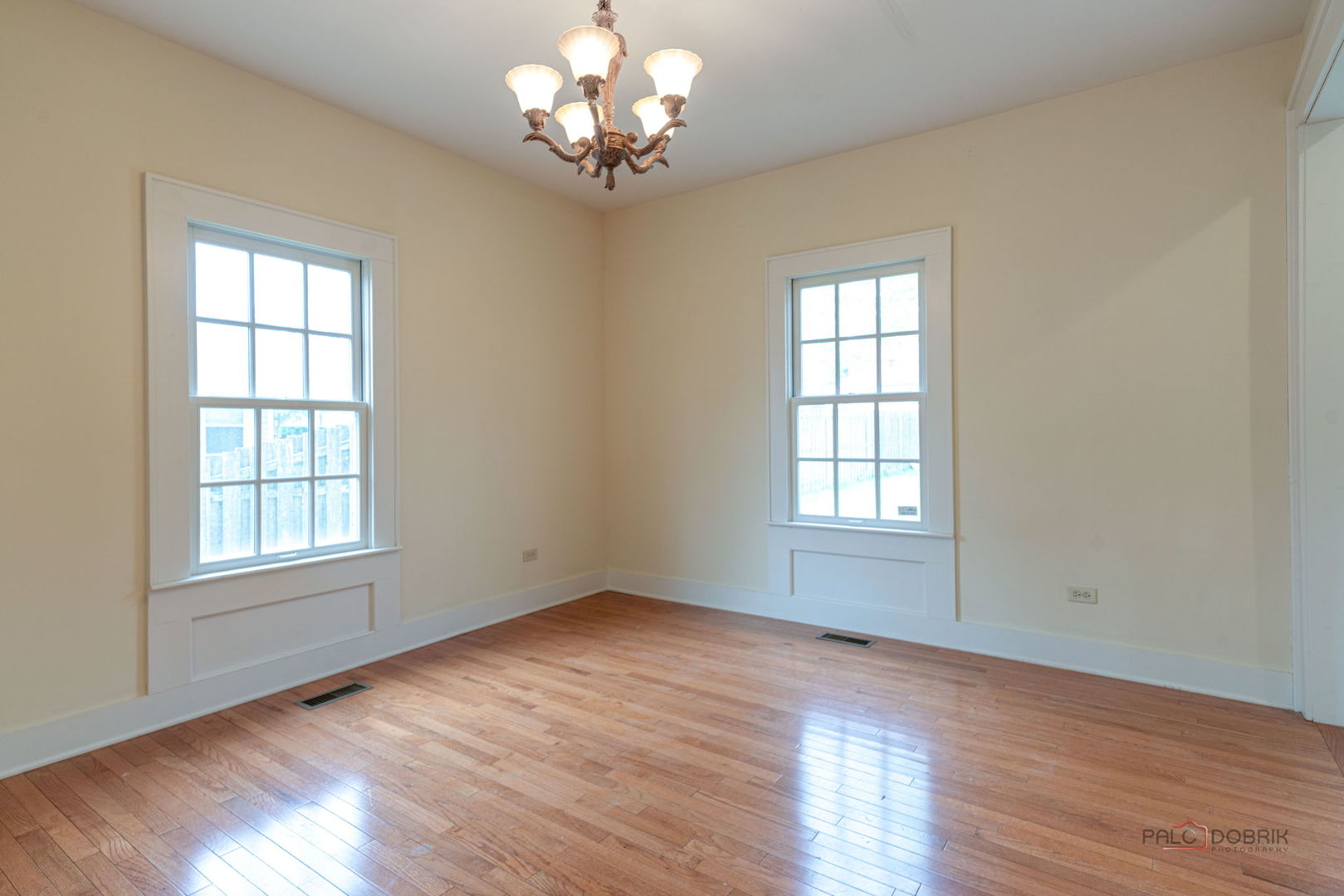 430 North Sheridan Road Waukegan, IL 60085 - Photo 14 of 44