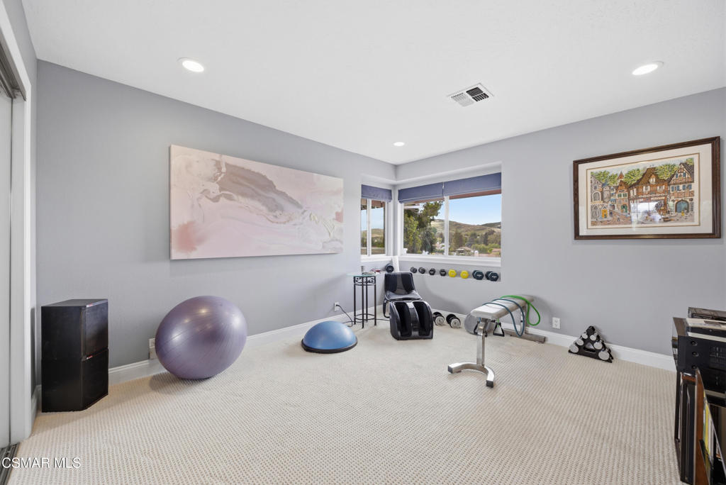 206 Rangely Court Simi Valley, CA 93065 - Photo 32 of 63
