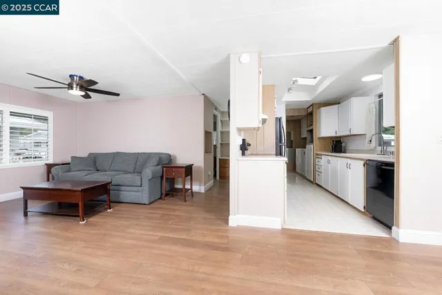 $160,000 | 2197 Dalis Drive, Concord, CA 94520