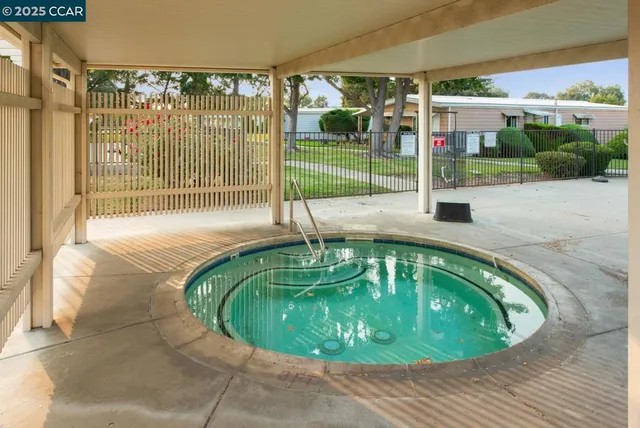 $160,000 | 2197 Dalis Drive, Concord, CA 94520