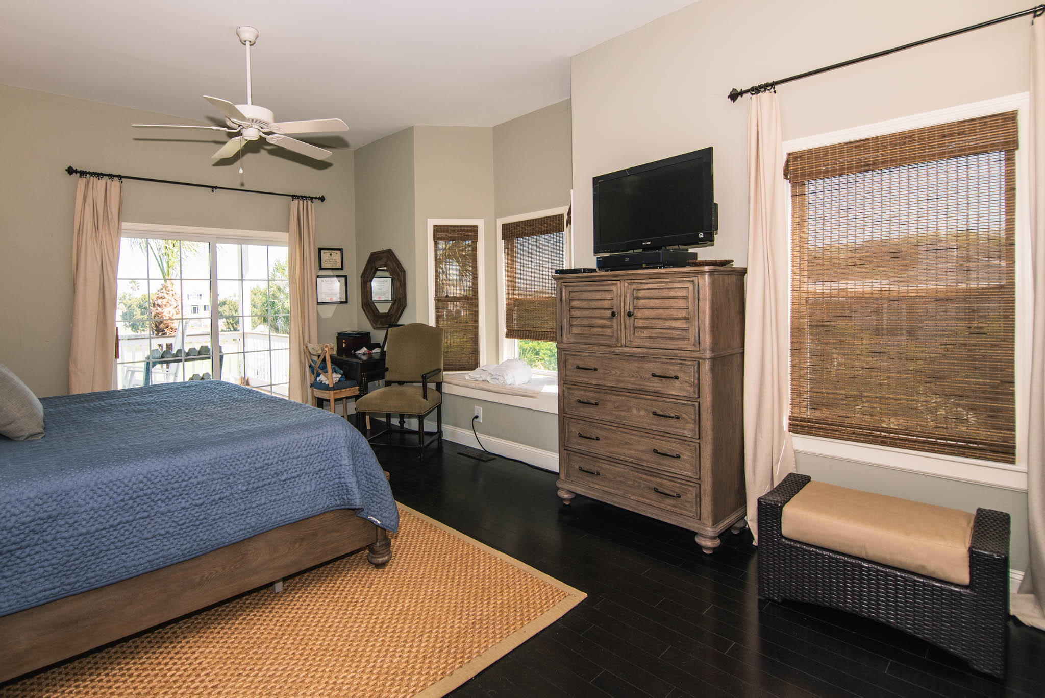 16 Battery Park Road Edisto Beach, SC 29438 - Photo 4 of 56 coastalrephoto16batteryparktwilight