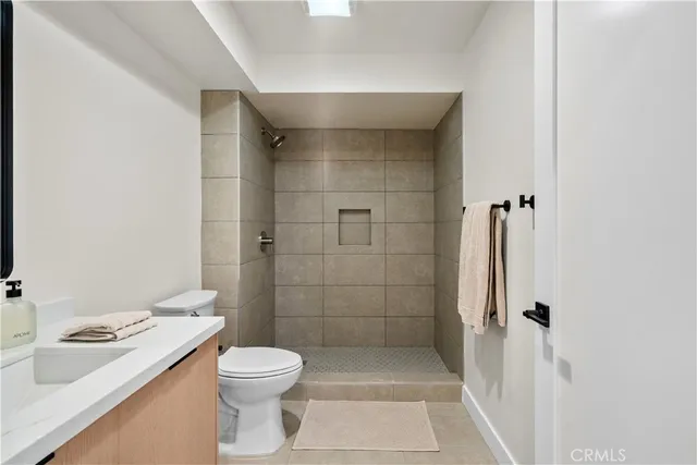 $3,500 | 24836 Narbonne Avenue, Lomita, CA 90717