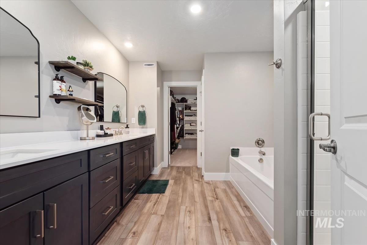 815 Knowledge Street Middleton, ID 83644 - Photo 28 of 49 Bathroom