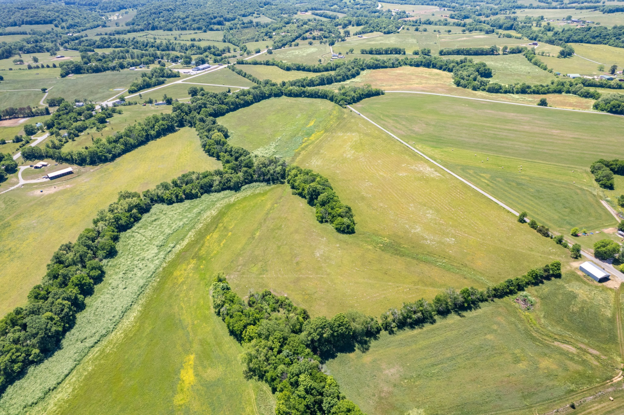 32 Hart Leonard Road Cornersville, TN 37047 - Photo 26 of 58 an aerial view of swimming pool
