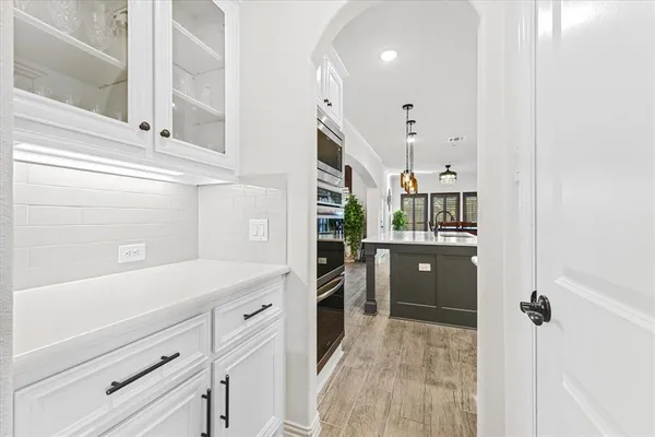 $695,000 | 7720 Falcon Ridge Road, Denton, TX 76208