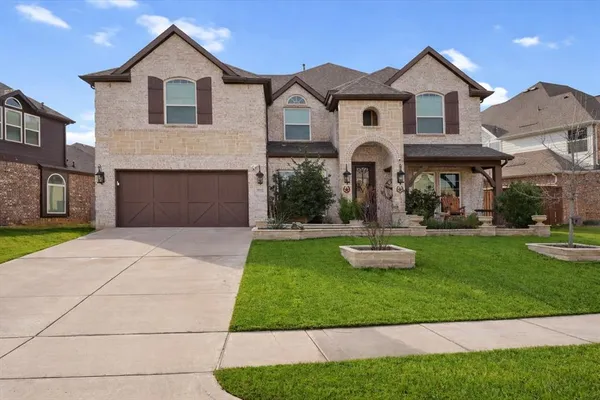 $695,000 | 7720 Falcon Ridge Road, Denton, TX 76208