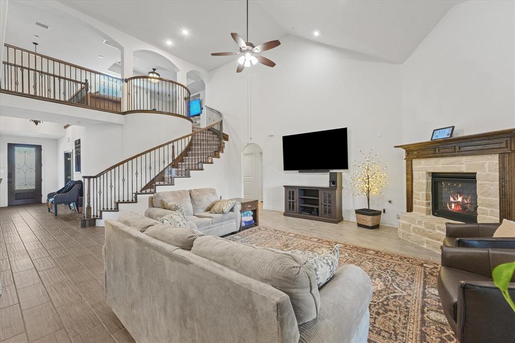 7720 Falcon Ridge Road Denton, TX 76208 - Photo 7 of 38