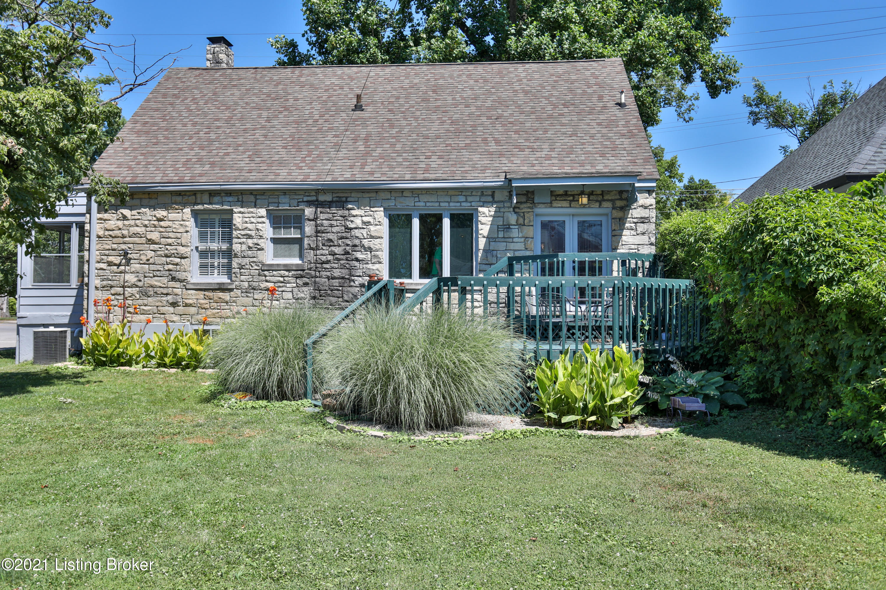 3420 Lexington Road Louisville, KY 40207 - Photo 6 of 38 3420 Lexington Rd-40