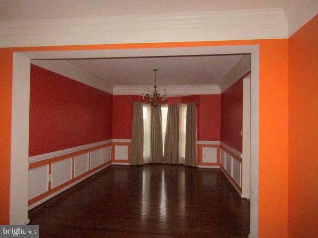14713 Bubbling Spring Road Boyds, MD 20841 - Photo 11 of 22 Living Room