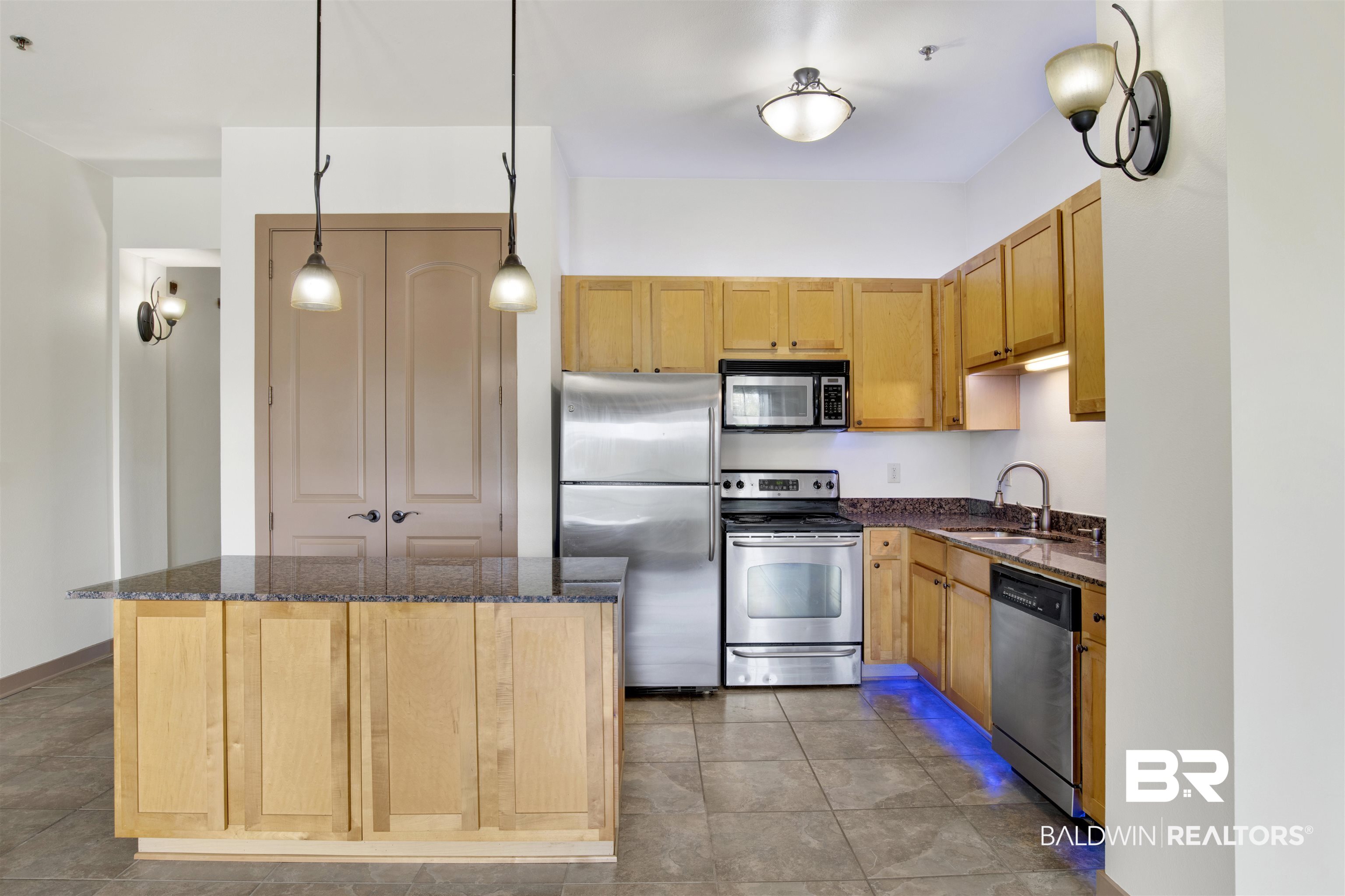 1430 Regency Road, Unit B303 Gulf Shores, AL 36542 - Photo 3 of 14