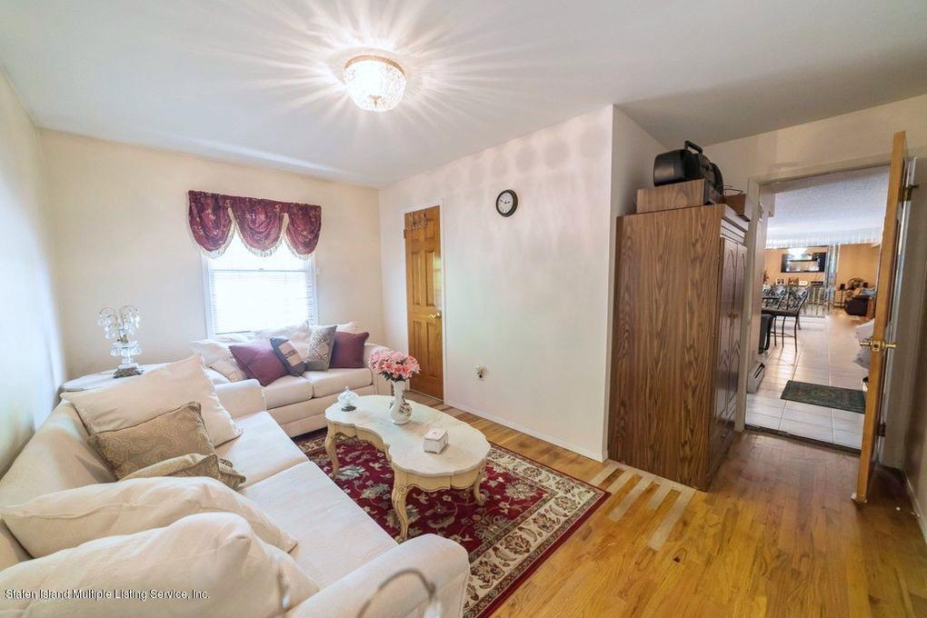 115 Meade Loop Staten Island, NY 10309 - Photo 18 of 54 Photo Nov 25, 3 38 28 PM