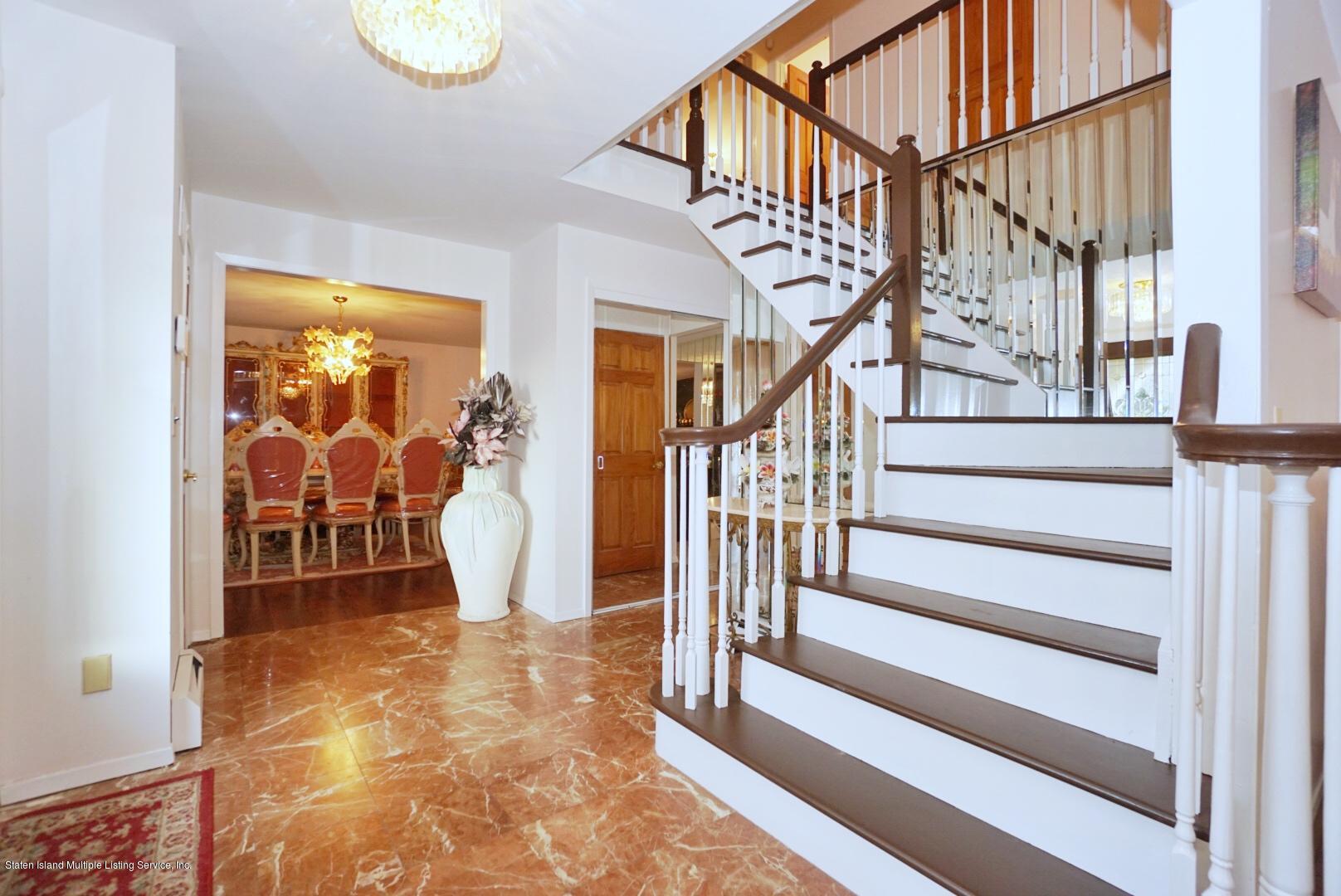 115 Meade Loop Staten Island, NY 10309 - Photo 3 of 54 Photo Nov 25, 3 41 12 PM