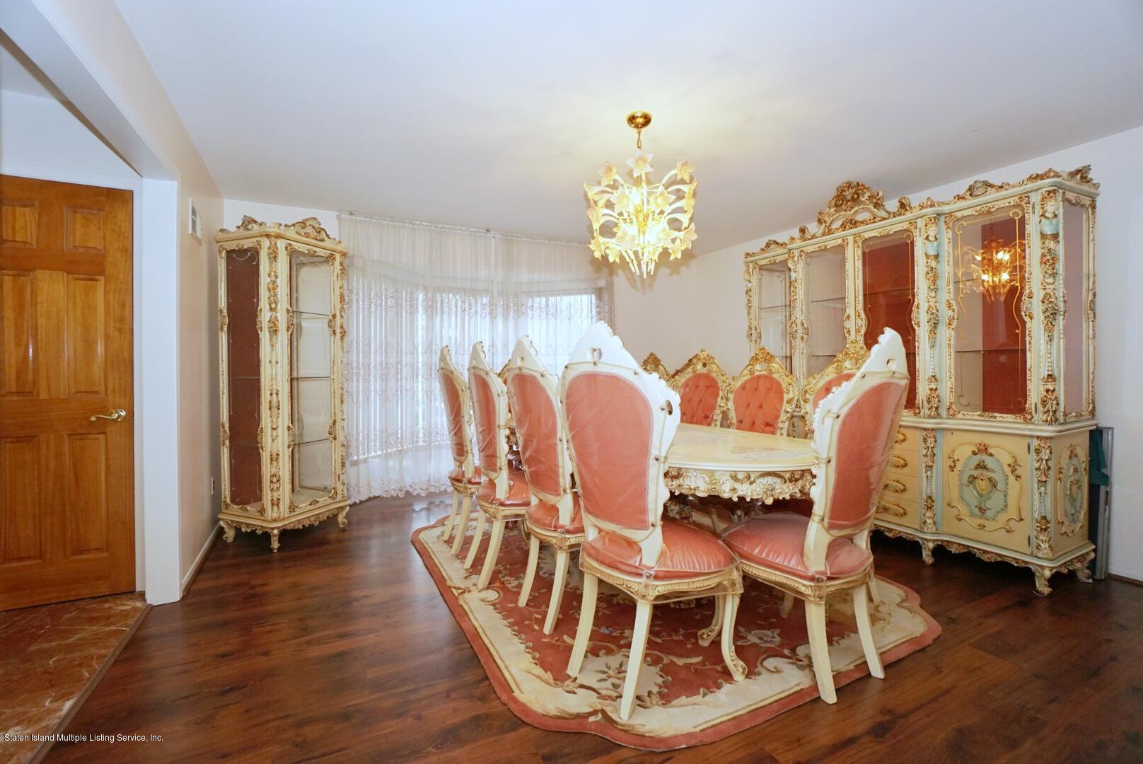 115 Meade Loop Staten Island, NY 10309 - Photo 5 of 54 Photo Nov 25, 3 41 26 PM (1)