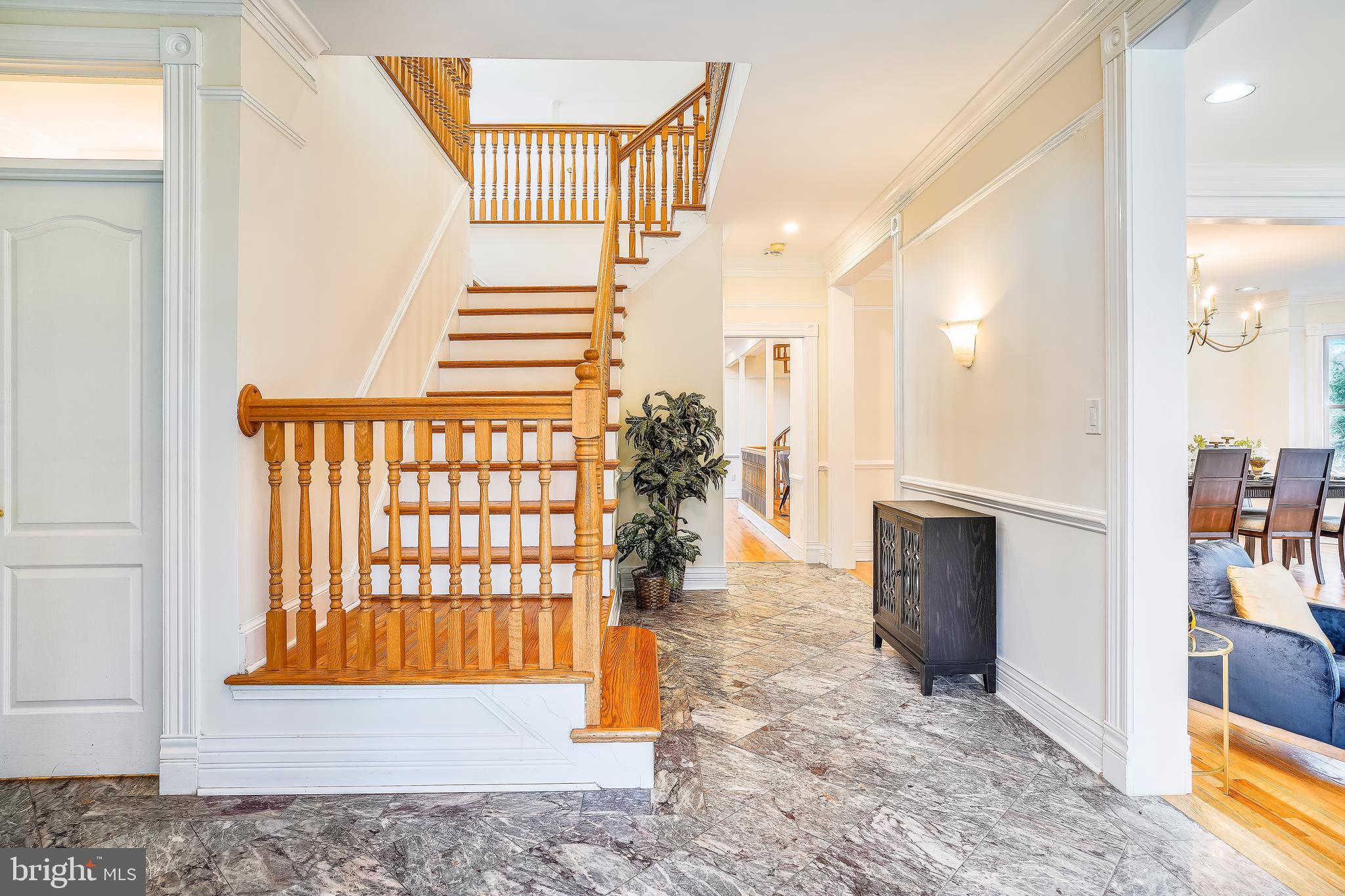 6600 Old Chesterbrook Road McLean, VA 22101 - Photo 8 of 41 ENTRANCE FOYER