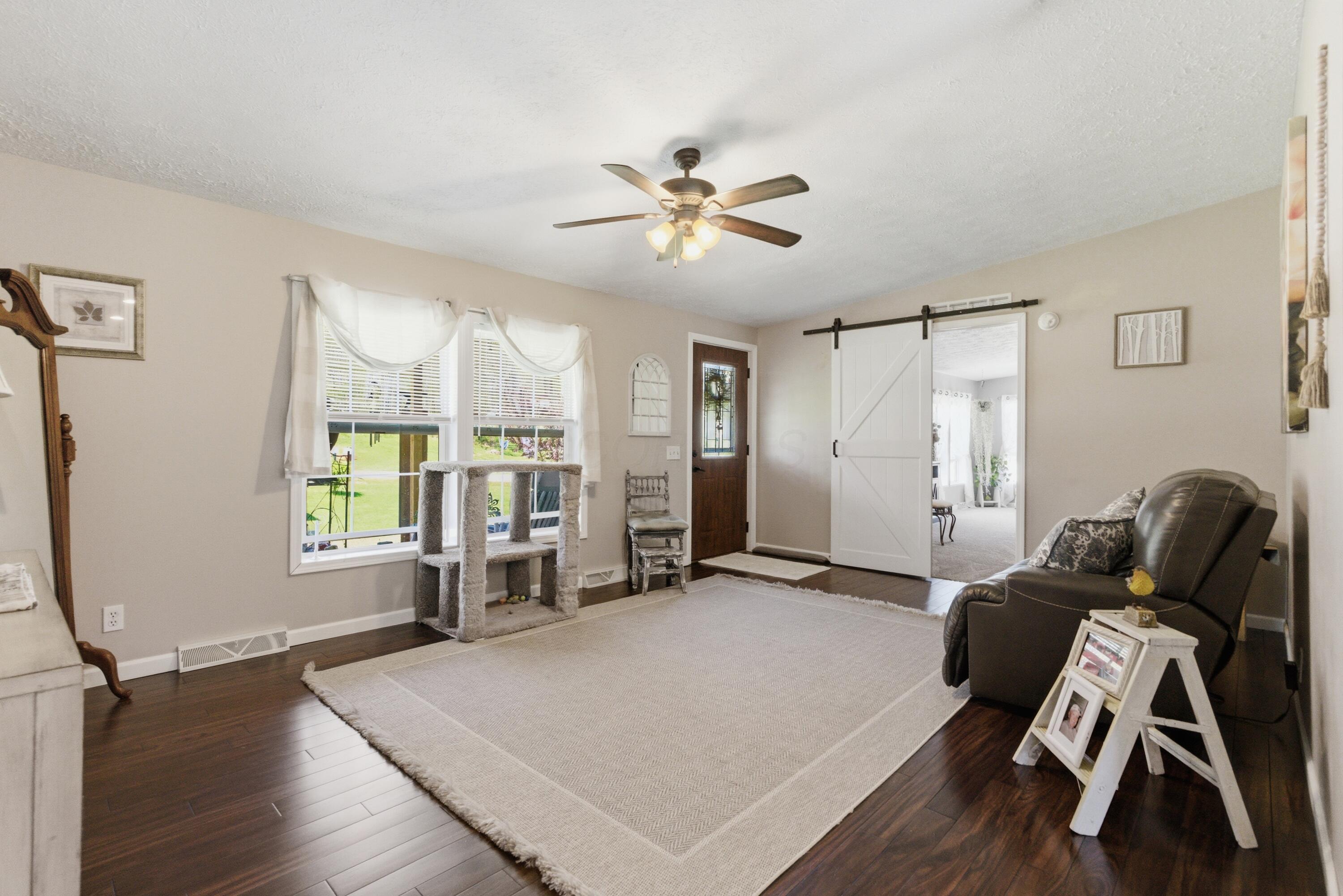 16282 Cox Road Logan, OH 43138 - Photo 4 of 89 6-print-016