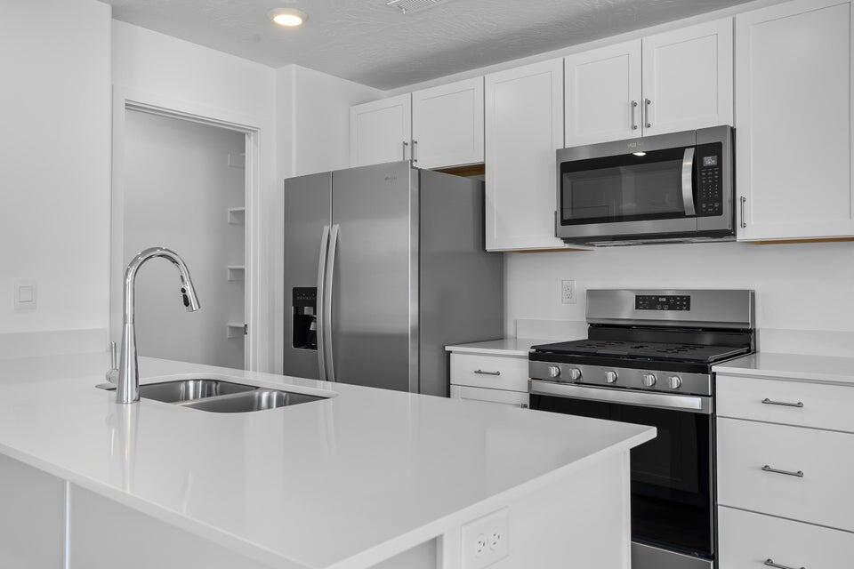 2188 South Wolverine, Unit 2533 Washington, UT 84780 - Photo 14 of 41 13