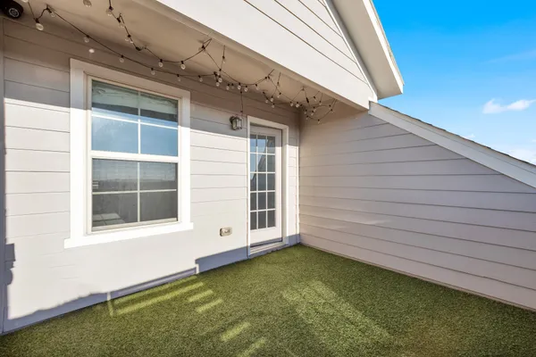 a view of an entrance of the house