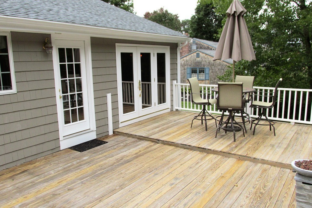 30 College Road Bridgewater, MA 02324 - Photo 4 of 29 Gallery Image 4