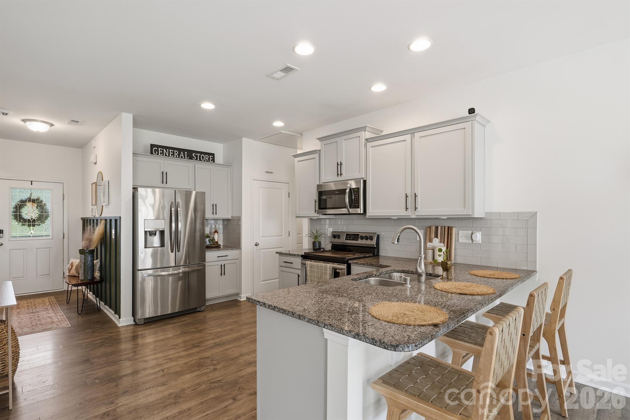 7004 Branch Fork Road Charlotte, NC 28215 - Photo 22 of 36 Gallery Image 22