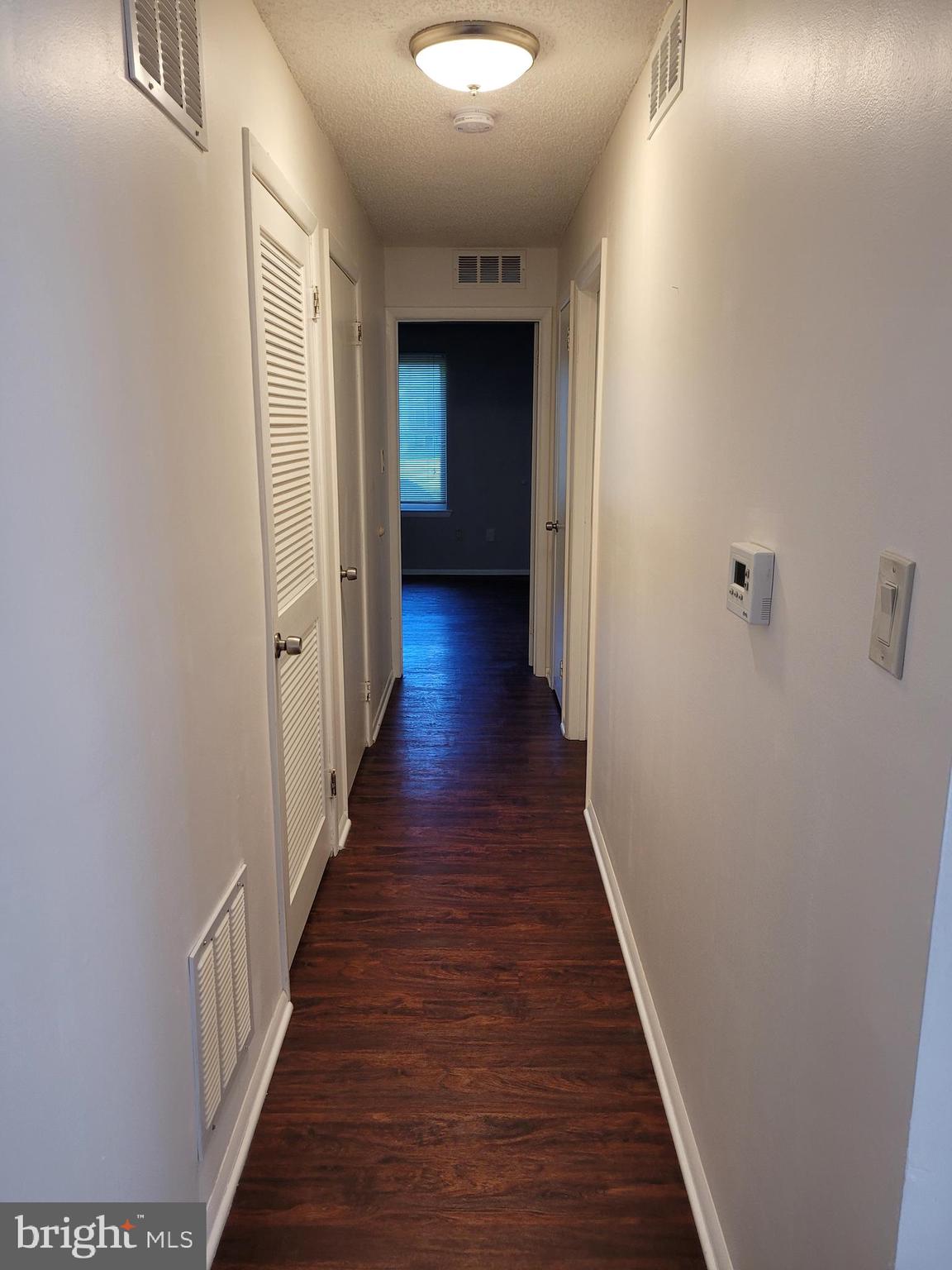 5002A Dunbarton Road Mount Laurel, NJ 08054 - Photo 8 of 16 Hallway