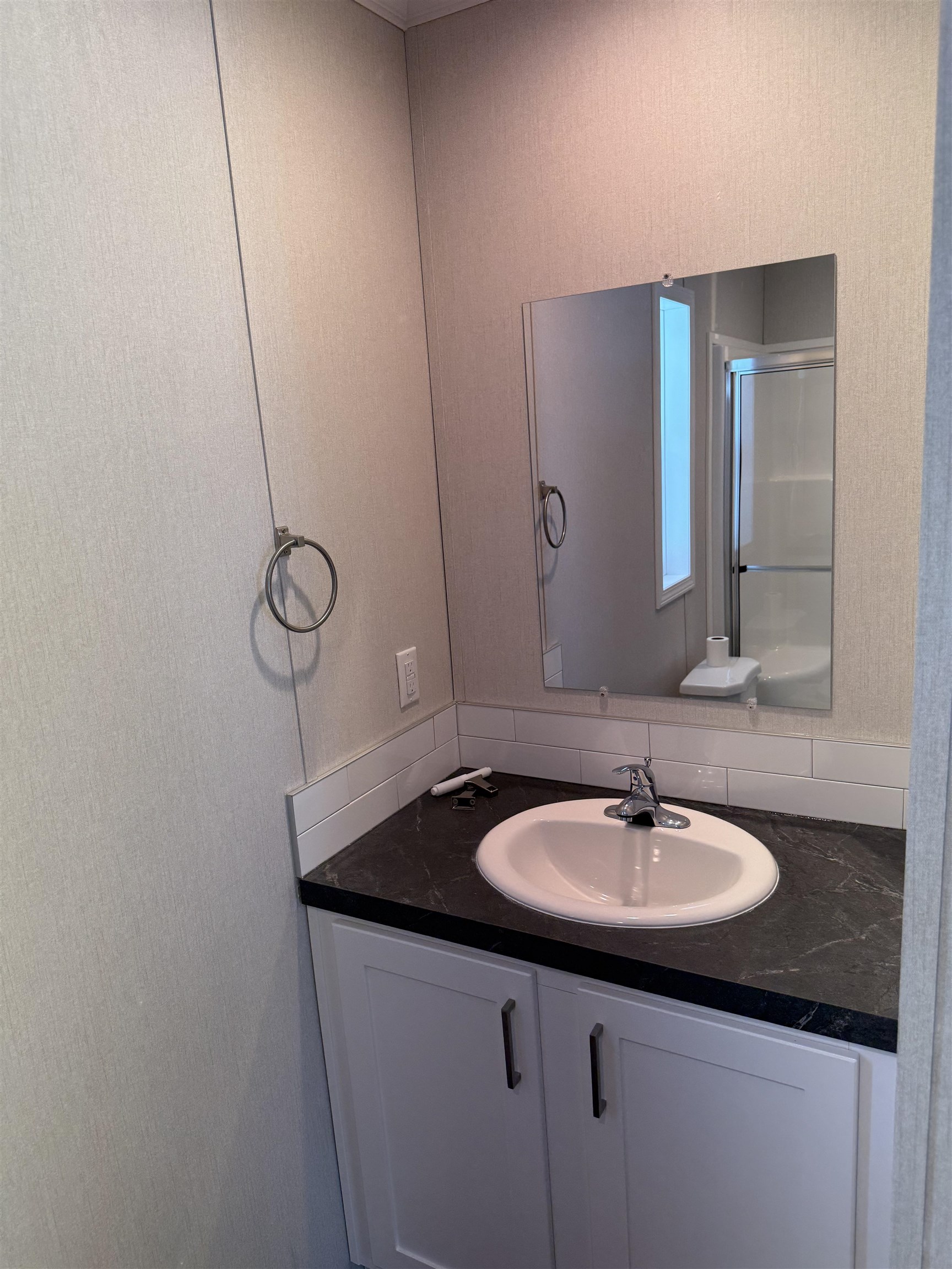 24 Pine Hill Road Tilton, NH 03276 - Photo 9 of 13