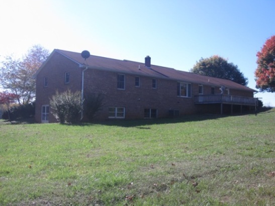 3778 Callaway Road Rocky Mount, VA 24151 - Photo 26 of 28 a backyard of a house