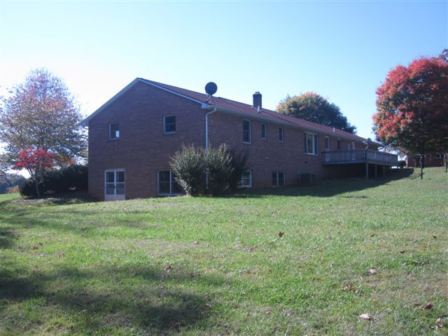 3778 Callaway Road Rocky Mount, VA 24151 - Photo 27 of 28 a view of a back yard of the house