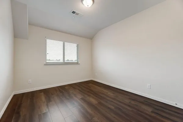 $2,500 | 2559 Sarah Lane, Lewisville, TX 75056