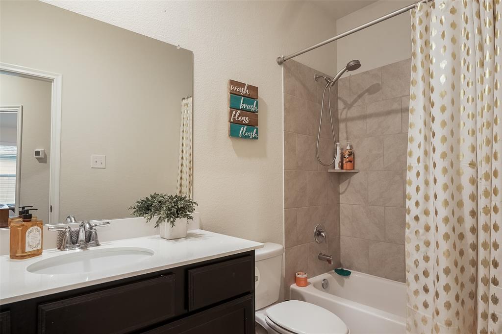 1733 Beasley Street Van Alstyne, TX 75495 - Photo 24 of 32