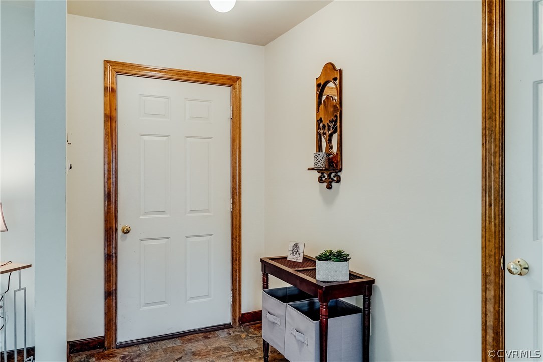 8271 Holly Ridge Road Mechanicsville, VA 23116 - Photo 10 of 40 Gallery Image 10
