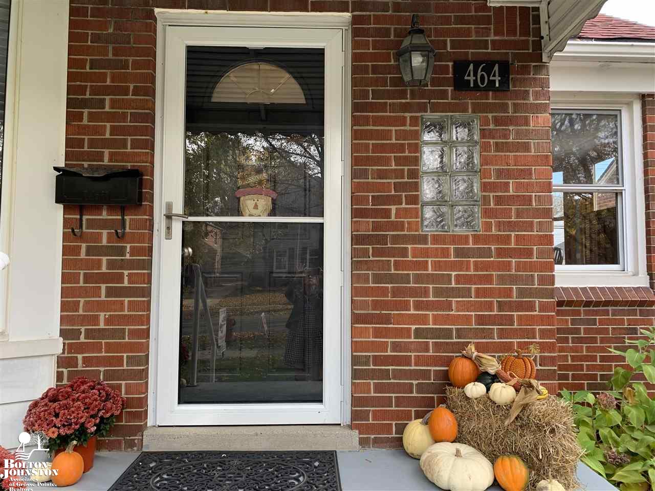 464 Moran Road Grosse Pointe Farms, MI 48236 - Photo 3 of 29
