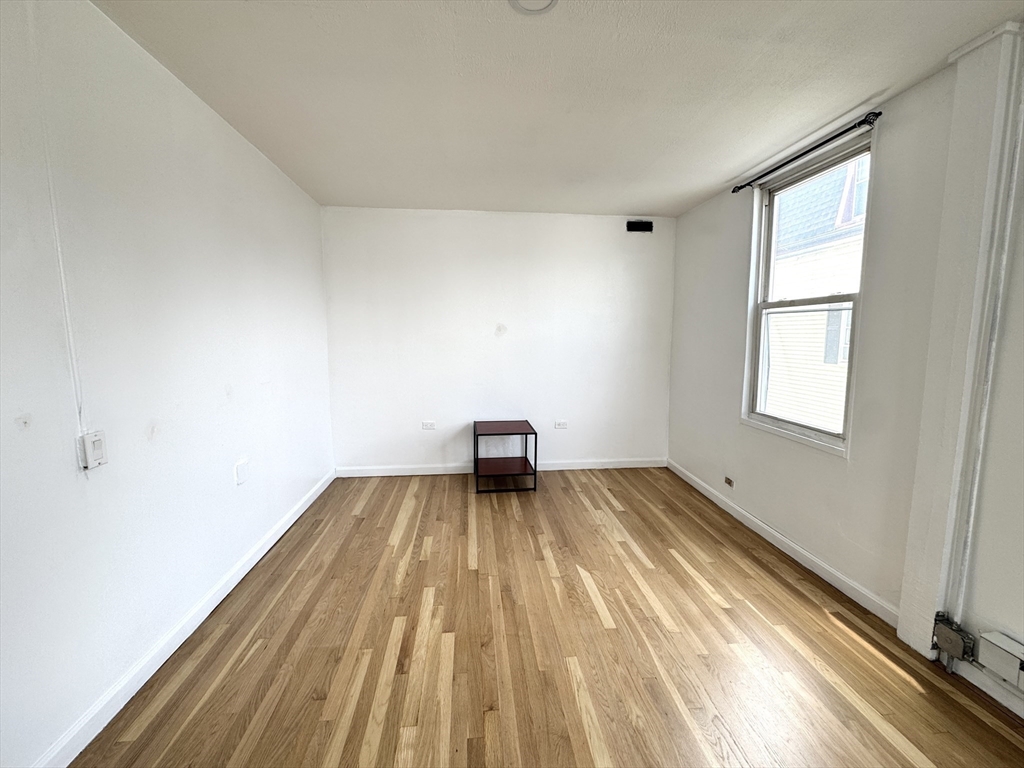 56 Pinckney Street, Unit 2 Somerville, MA 02145 - Photo 12 of 19