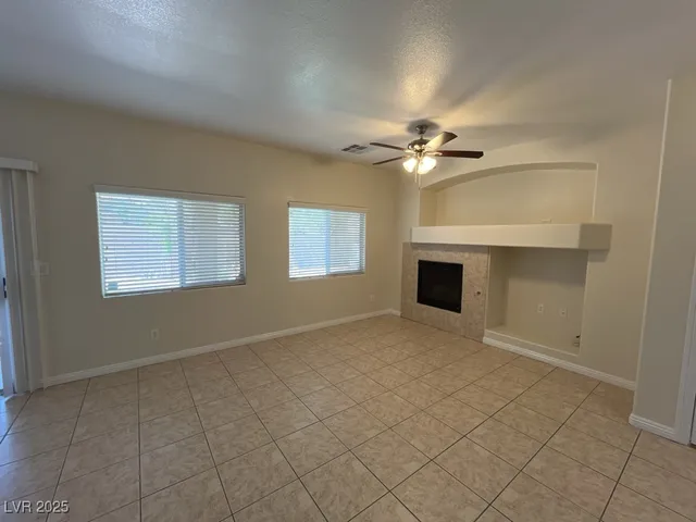 $1,913 | 1183 Garretts Bluff Way, Unit 102, Henderson, NV 89002