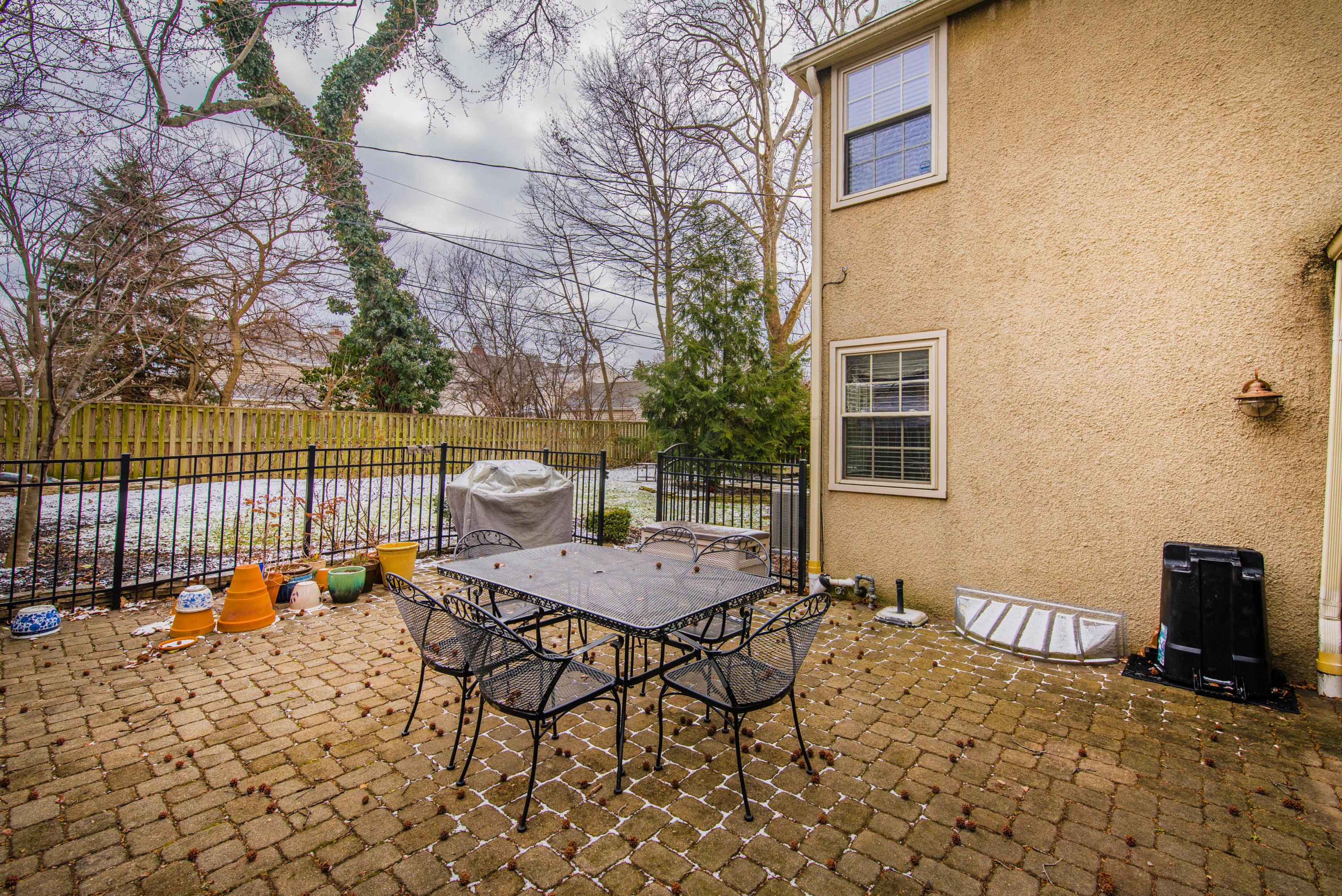 2670 Brandon Road Columbus, OH 43221 - Photo 31 of 43 Gallery Image 31