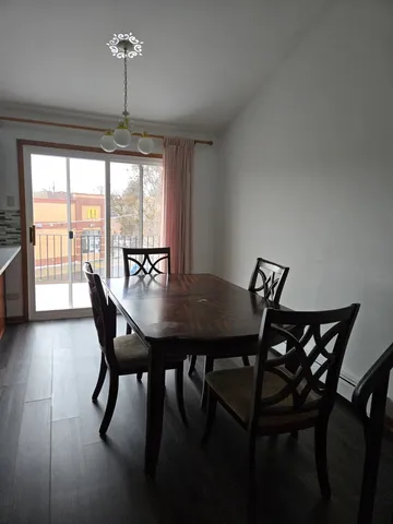 $2,000 | 6146 North Melvina Avenue, Unit 2, Chicago, IL 60646