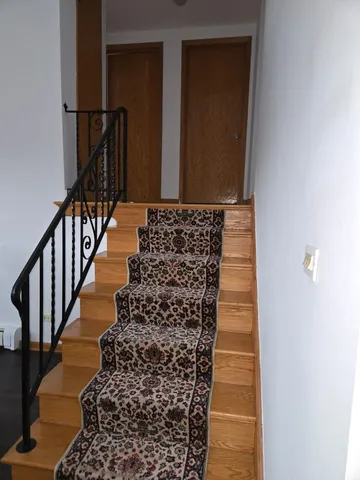 $2,000 | 6146 North Melvina Avenue, Unit 2, Chicago, IL 60646