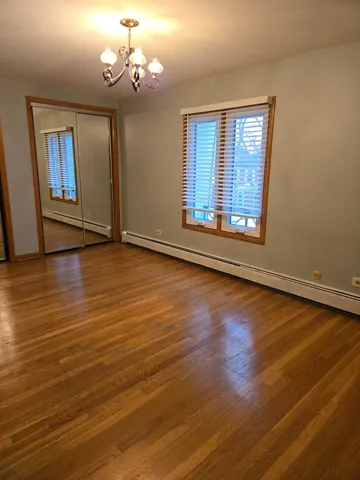 $2,000 | 6146 North Melvina Avenue, Unit 2, Chicago, IL 60646