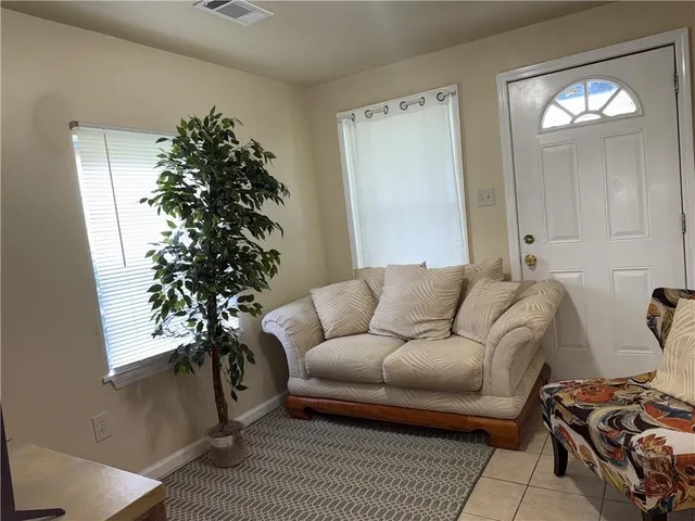 $1,000 | 1626 Katlan Street, Unit B, Metairie, LA 70001