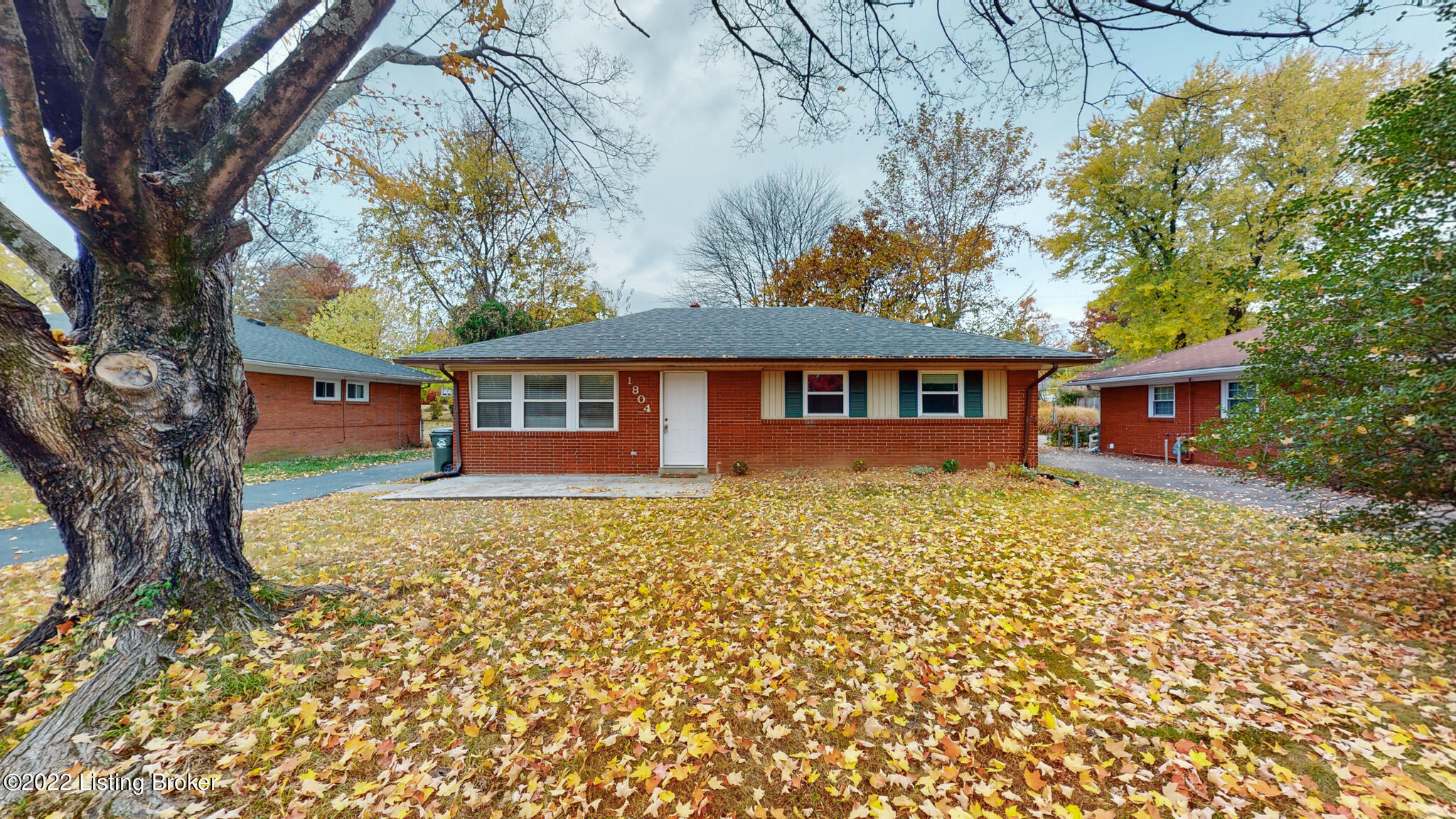 1804 Millgate Road Louisville, KY 40223 - Photo 1 of 27 1804 Millgate Rd Louisville KY 40223-24