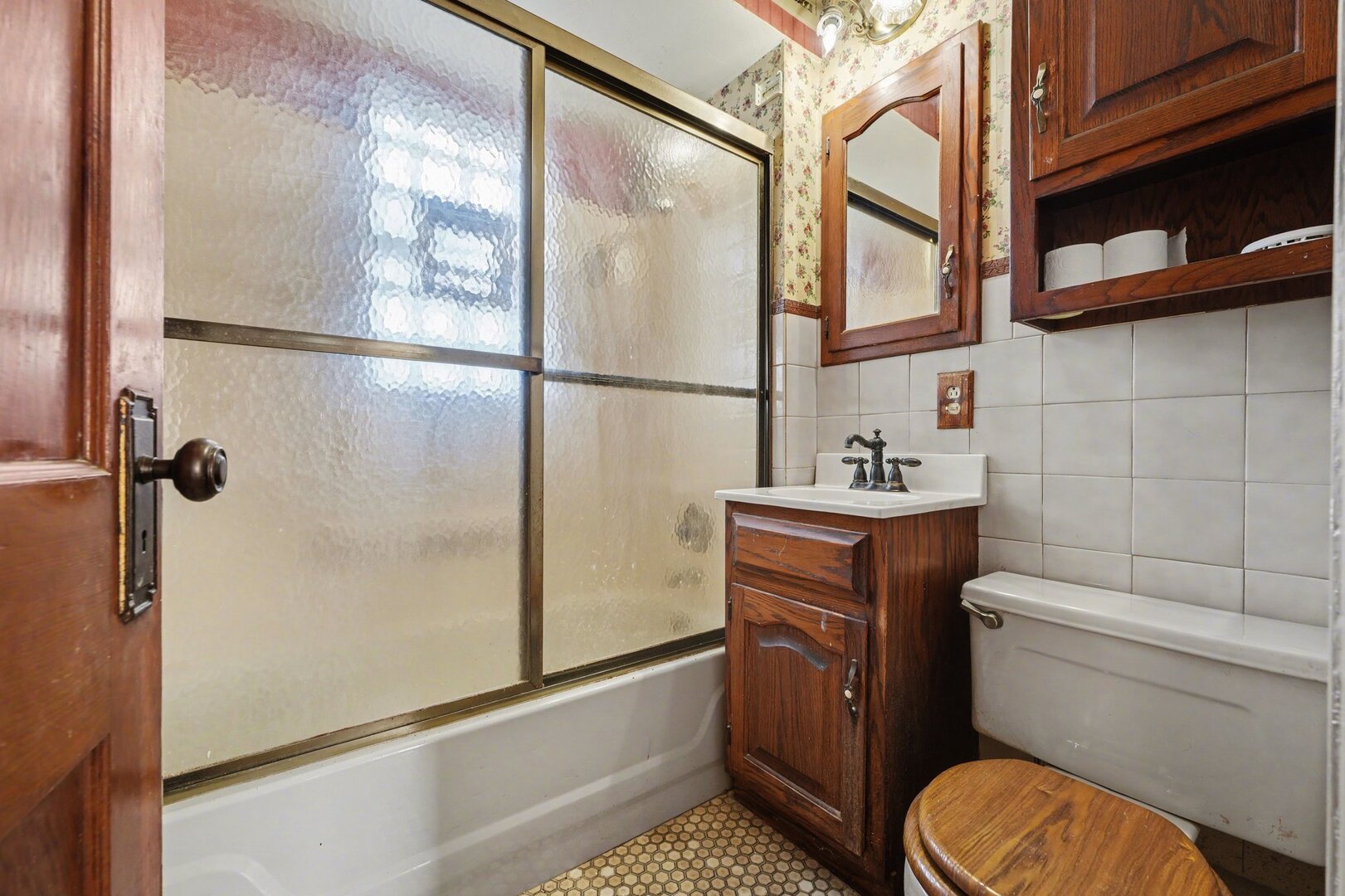 17858 Ridgewood Avenue Lansing, IL 60438 - Photo 11 of 20