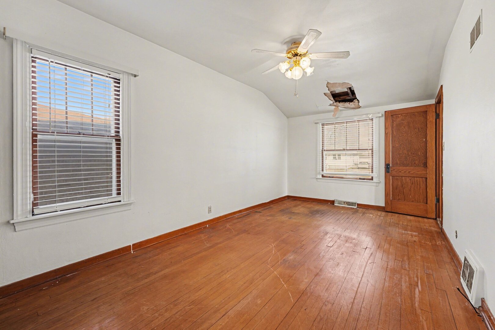 17858 Ridgewood Avenue Lansing, IL 60438 - Photo 8 of 20