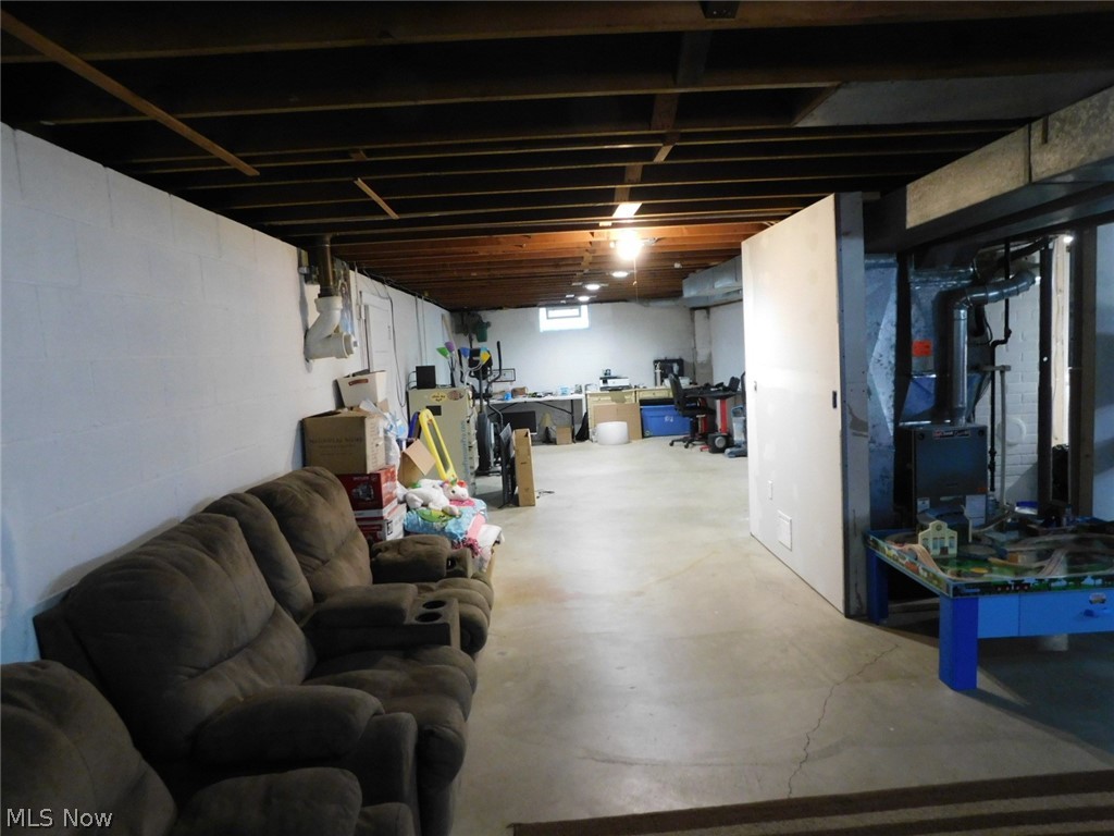 17319 Shurmer Road Strongsville, OH 44136 - Photo 15 of 26 Gallery Image 15