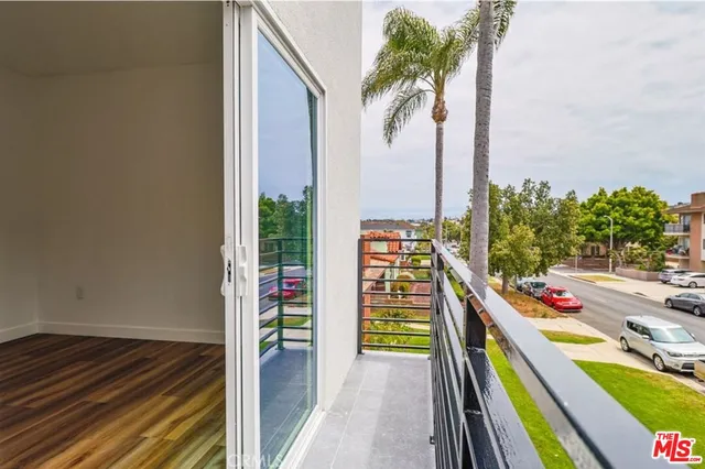 $4,150 | 710 South Alma Street, San Pedro, CA 90731