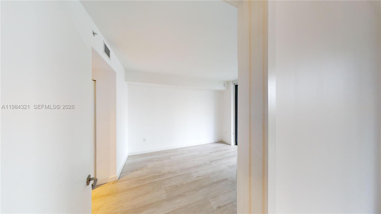 55 Southwest 9th Street, Unit 2010 Miami, FL 33130 - Photo 8 of 23