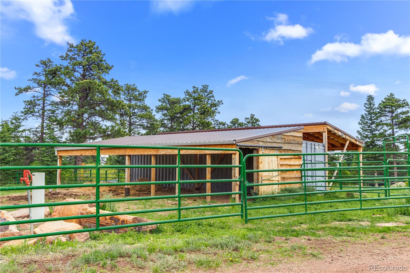 8834 Deiffendeffer Road Beulah, CO 81023 - Photo 36 of 49