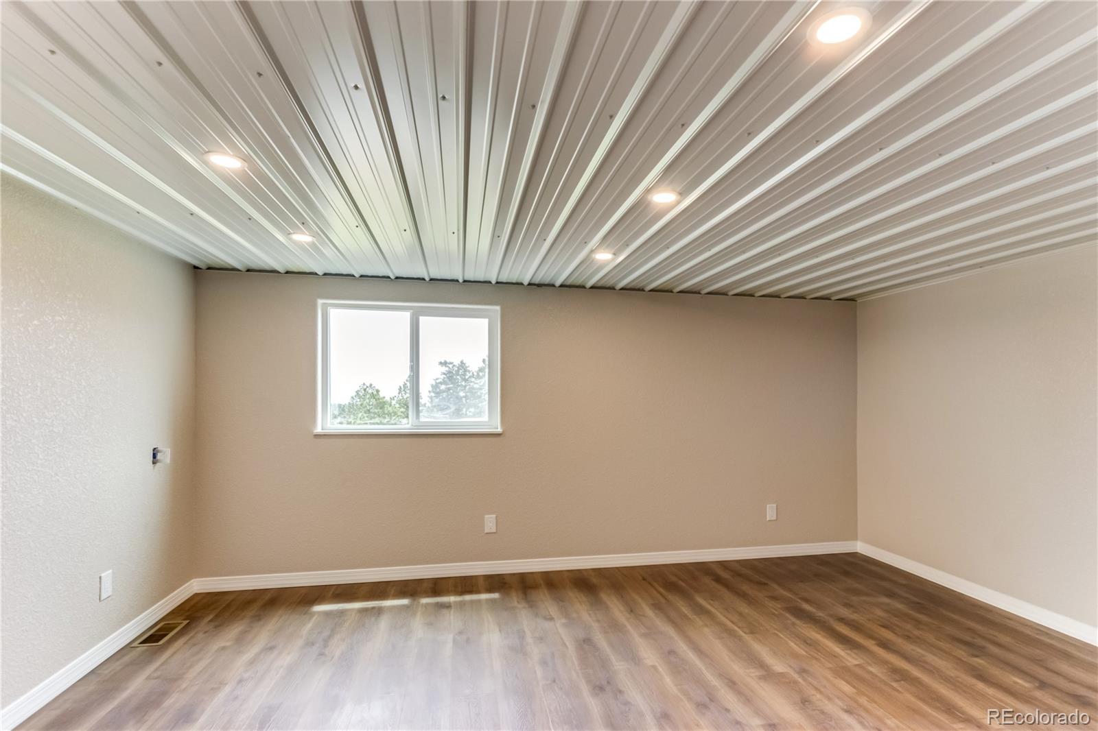 8834 Deiffendeffer Road Beulah, CO 81023 - Photo 44 of 49