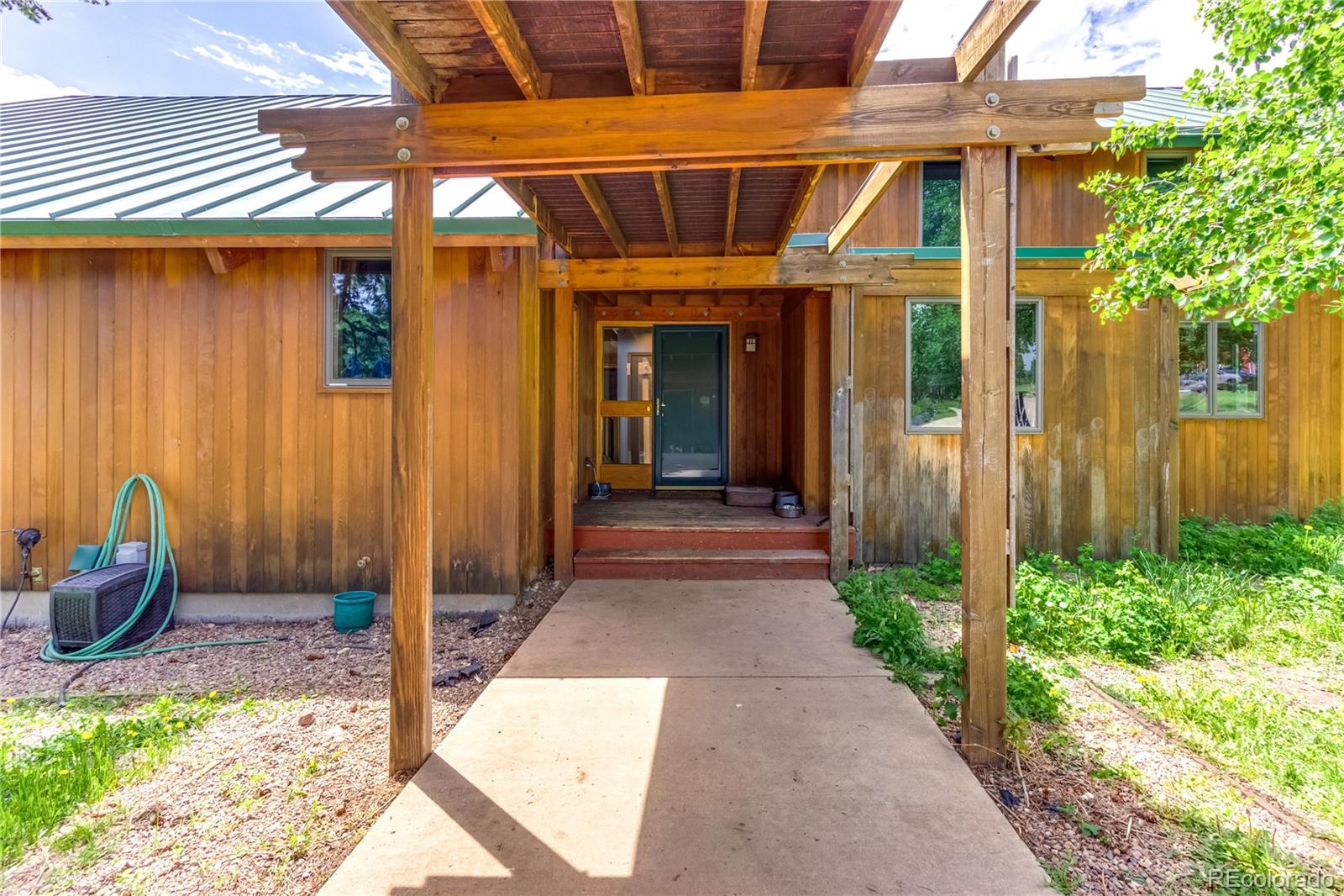 8834 Deiffendeffer Road Beulah, CO 81023 - Photo 6 of 49