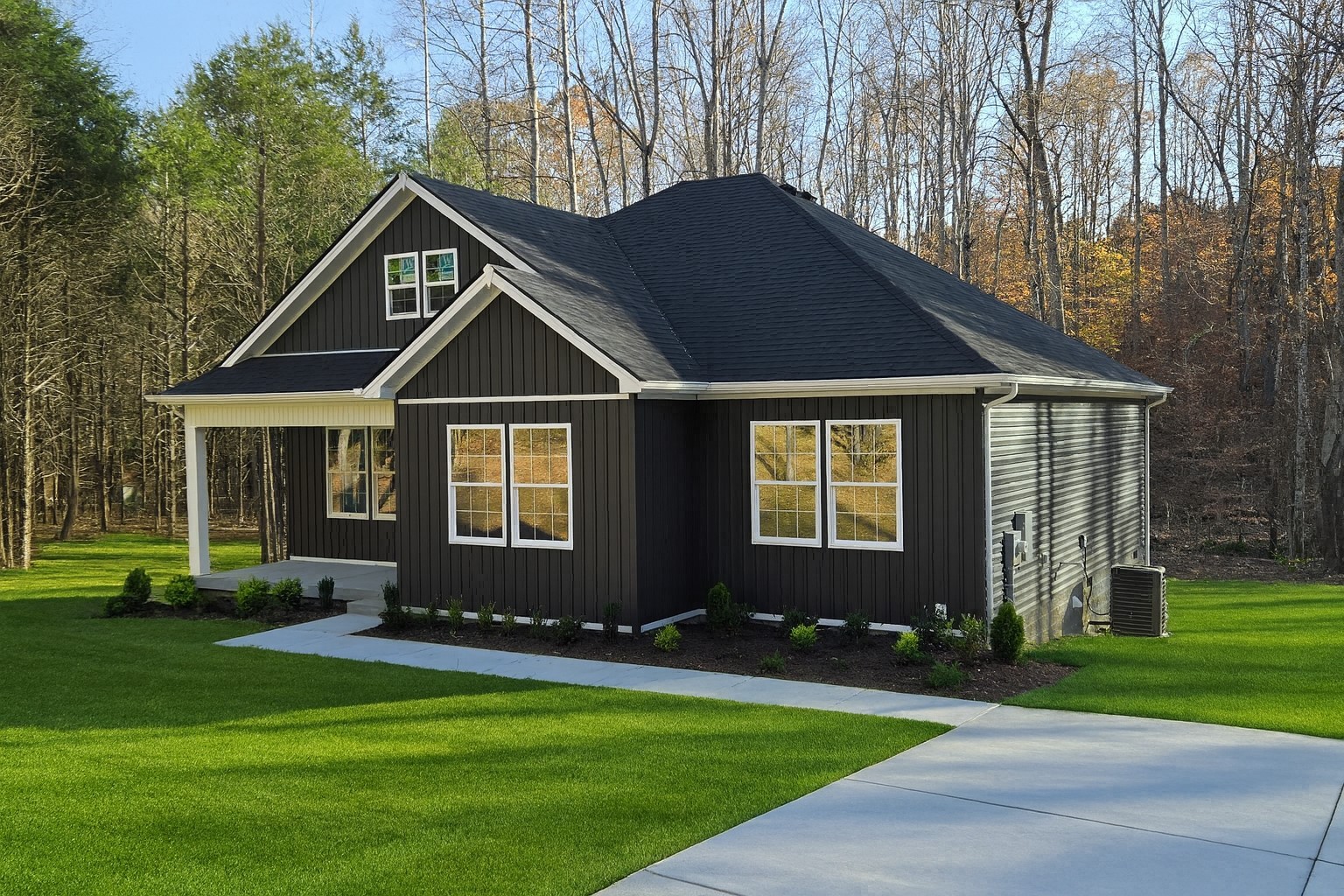 810 Lucas Road Dickson, TN 37055 - Photo 2 of 37 a front view of a house with a yard