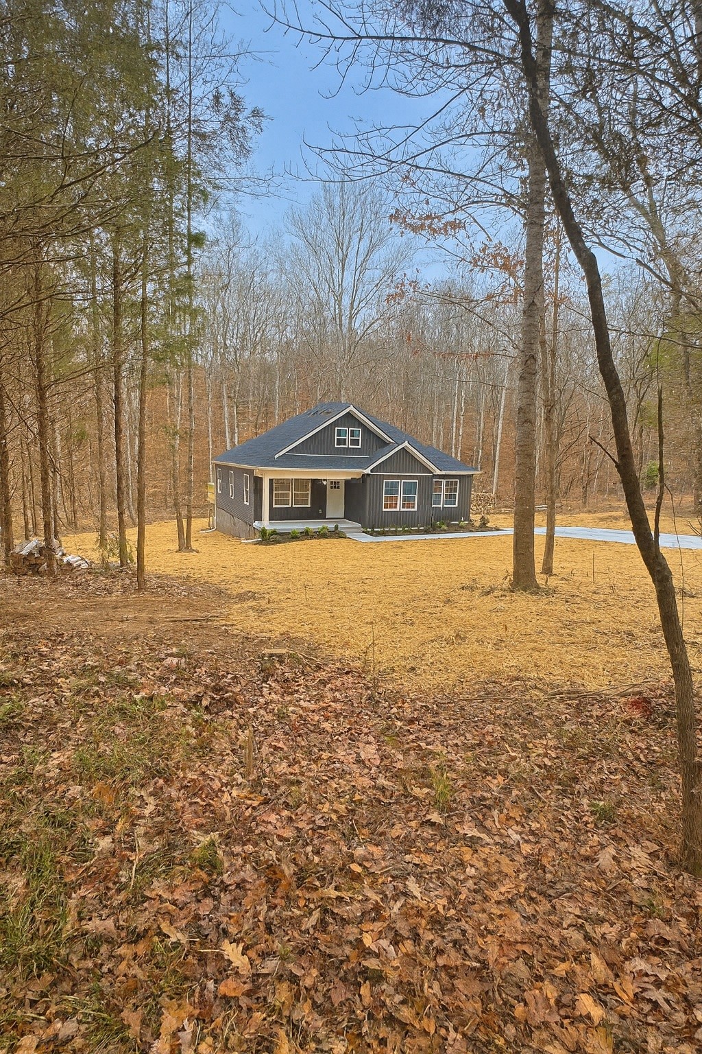 810 Lucas Road Dickson, TN 37055 - Photo 36 of 37 a view of a large garden with large trees
